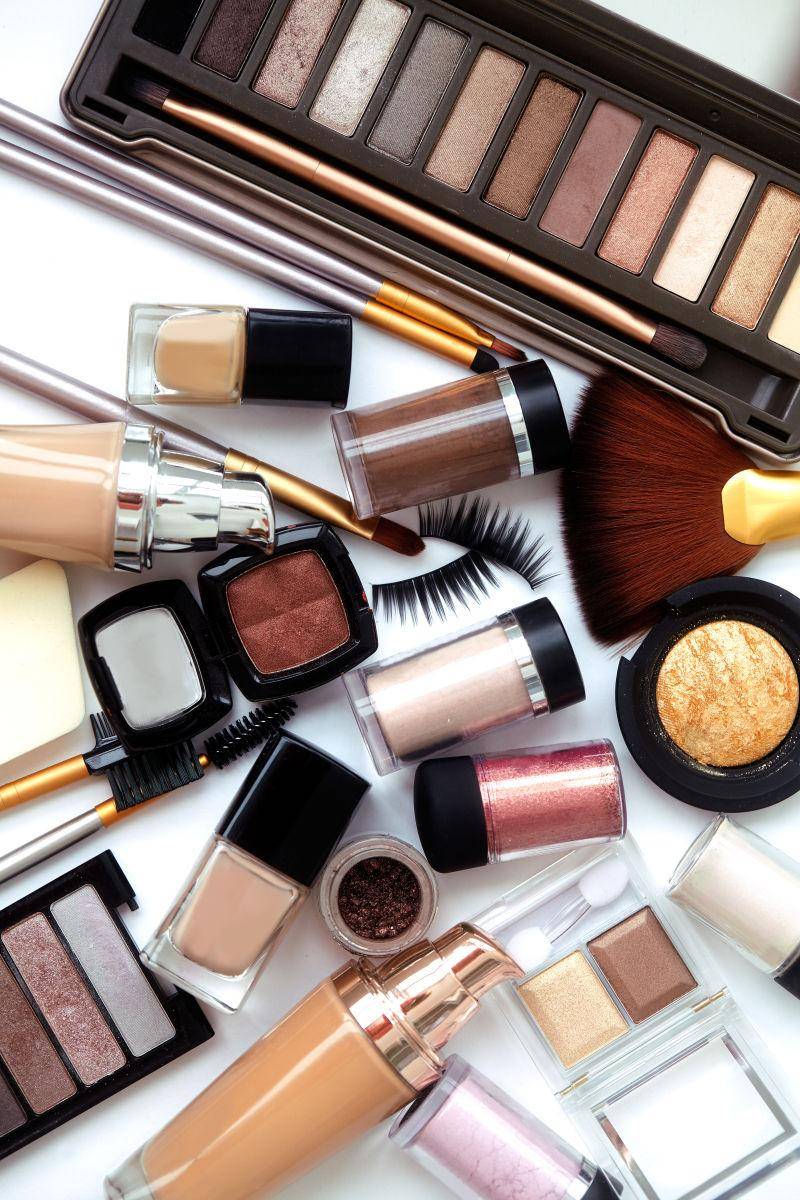 代理名牌化妝品與家用電器 開啟美麗事業(yè)與品質(zhì)生活的黃金鑰匙